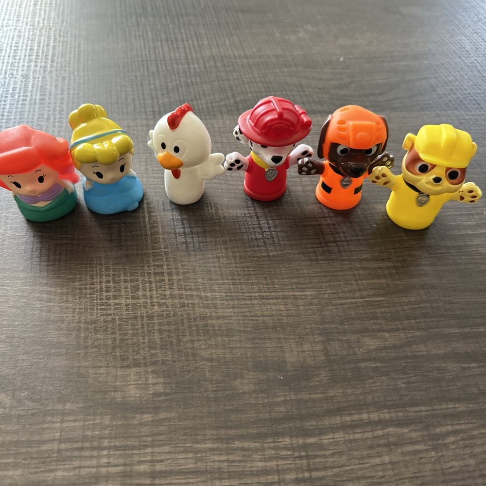 Mixed Lot‎ 6 Finger Puppets Rubber